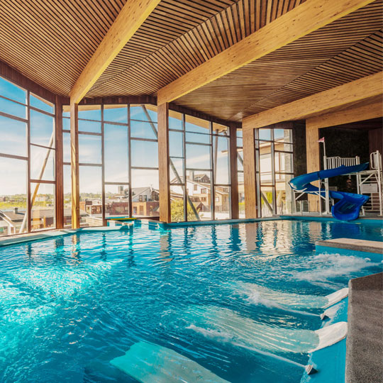 Swimming Pool - Hotel Cabaña del Lago